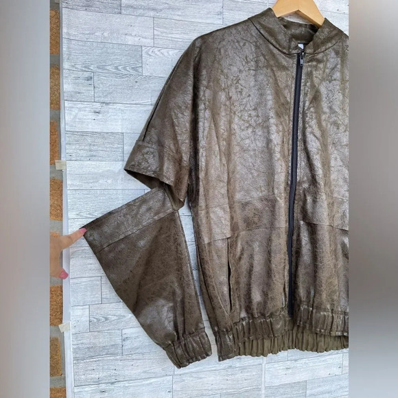 PLANET By LAUREN G VEGAN LEATHER CUT OUT METALLIC JACKET LARGE /1 - Picture 4 of 16